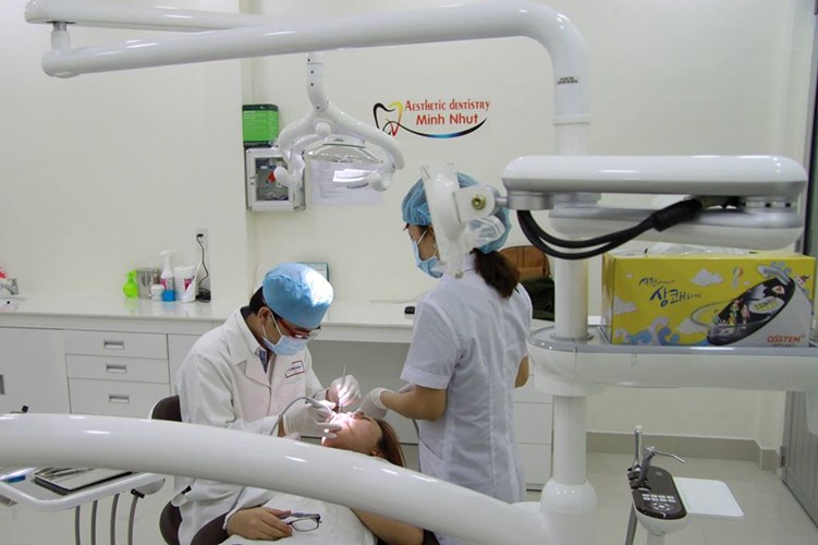 Lễ 8 tháng 3 năm 2017 tại Nha khoa Minh Nhựt