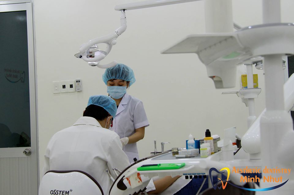 Lễ 8 tháng 3 năm 2017 tại Nha khoa Minh Nhựt